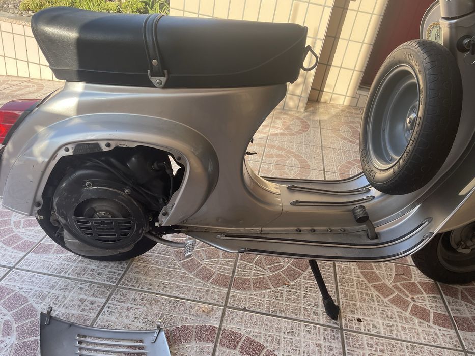 Vespa 50 s ( Ediçao Especial 50 anos)