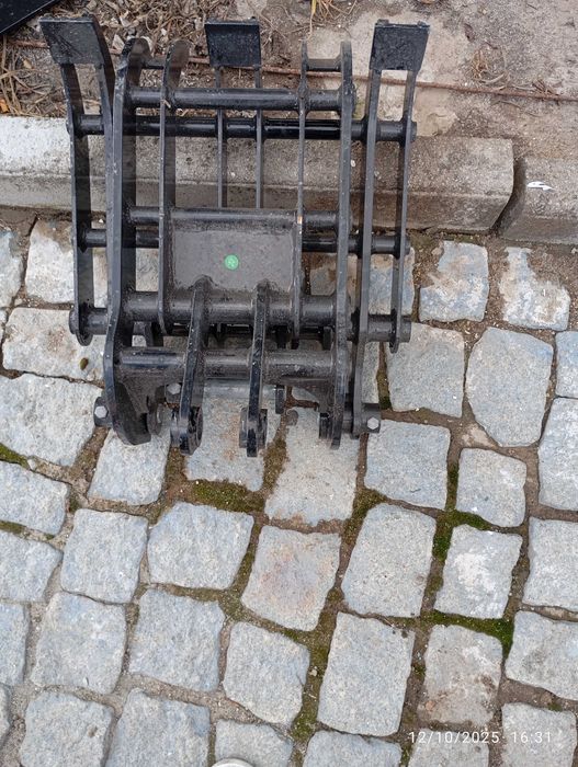 Giratória nova  de 1 tonelada