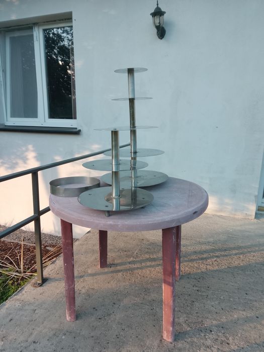 Stojaki na tort ze stali