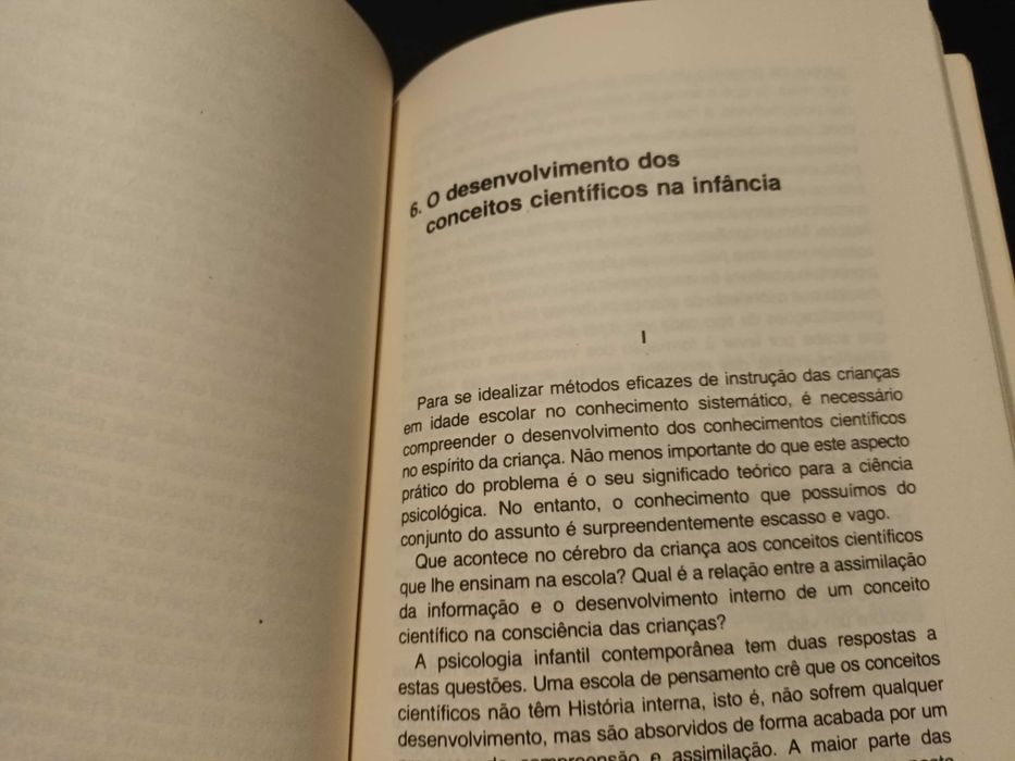 "Pensamento e Linguagem" por L.S. Vygotsky
