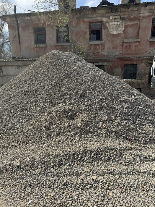 Бой бетона, цемент , песок , щебень, отсев