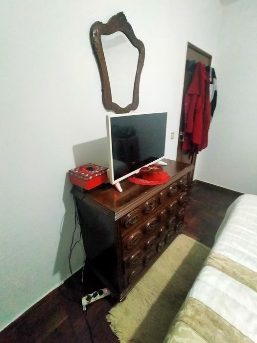 Vendo quarto de casal em bom estado