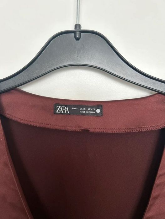 Bluzka Zara satynowa bordowa - rozmiar S
