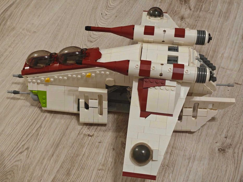 LEGO Star Wars – LAAT Republic Gunship – Kanonierka (MOC)
