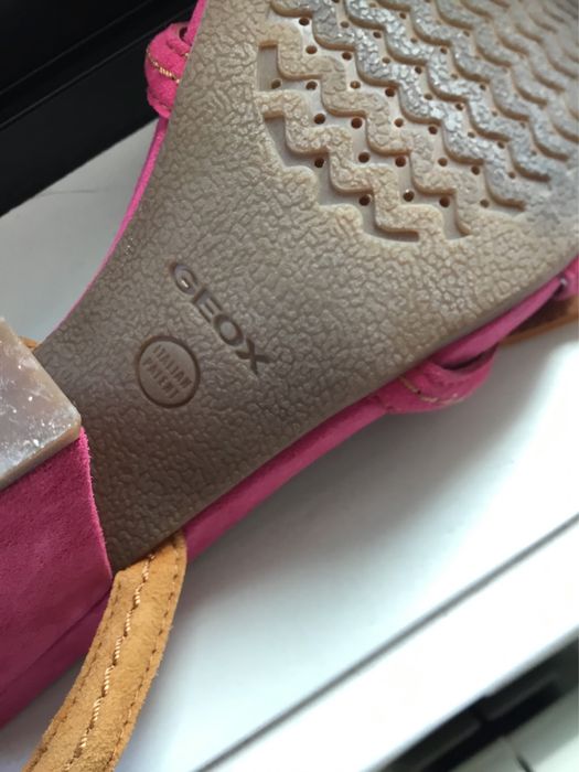 Sandalias Geox como novas