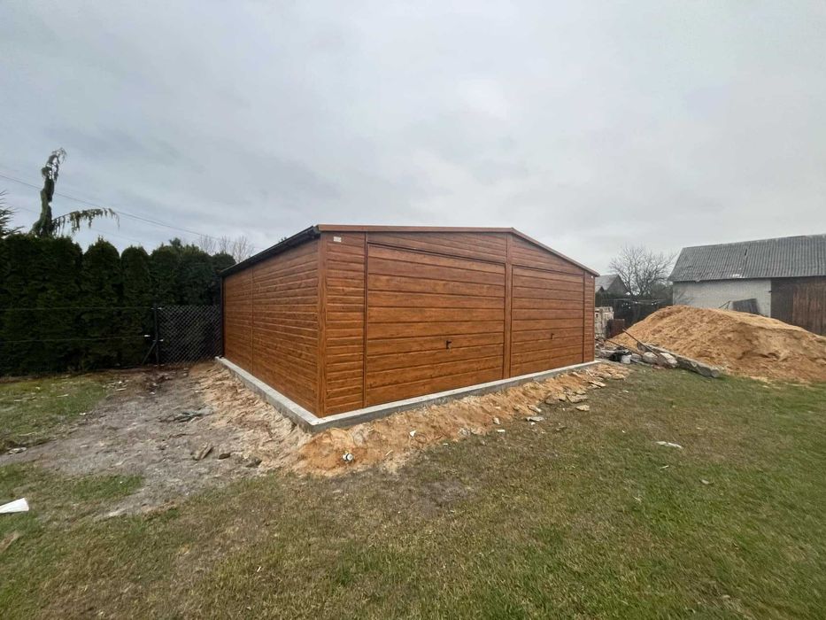 Garaż blaszany 8x6 Dach dwuspadowy
