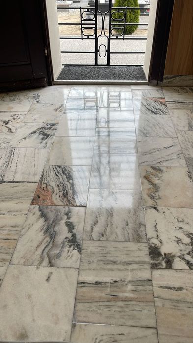 Renowacja marmur beton lastryko szlifowanie  usuwanie subitu