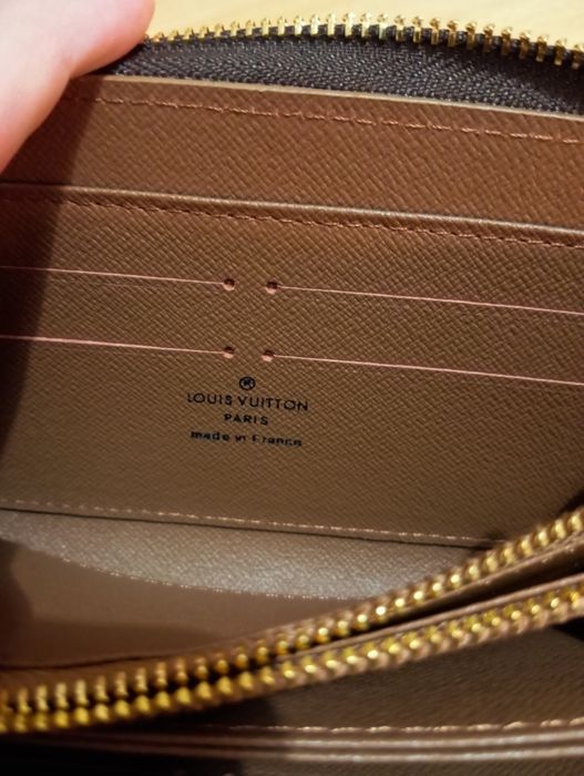 Carteira / mala Louis Vuitton Zippy