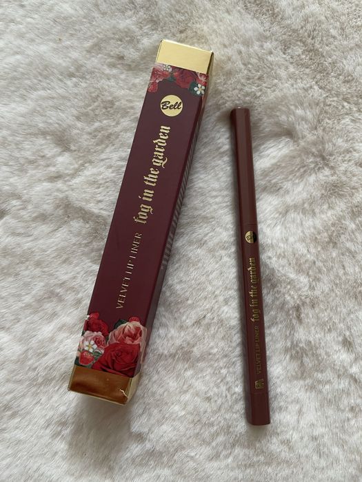 Konturówka bell fog in the garden 01 chai latte