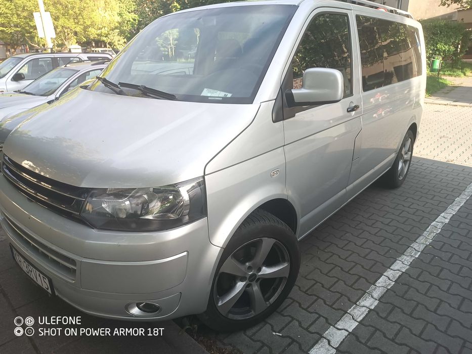 Volkswagen Transporter VW t5 2004r 9 osobowy