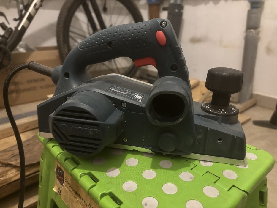 Strug elektryczny Bosch GHO 6500 650W – komplet, stan bdb