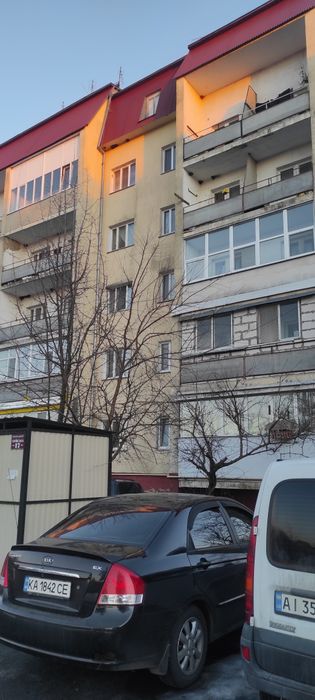 Продаж 1- кімн. кв  с.Бишів