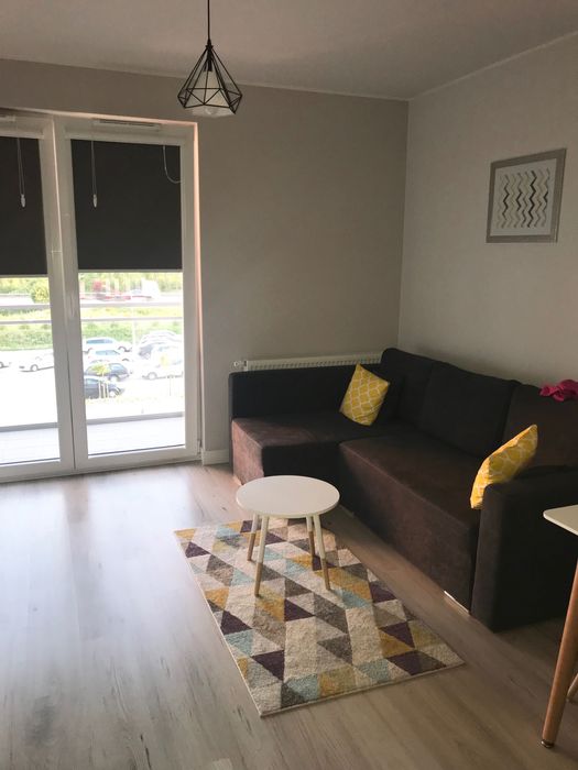 Mieszkanie umeblowane 2 Pokoje, piwnica i parking Gdansk Kowale