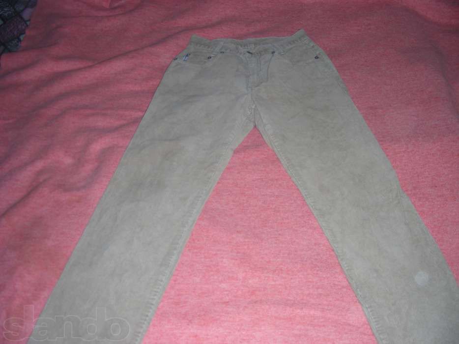 Продам велветовые джинсы на мальчика-подростка