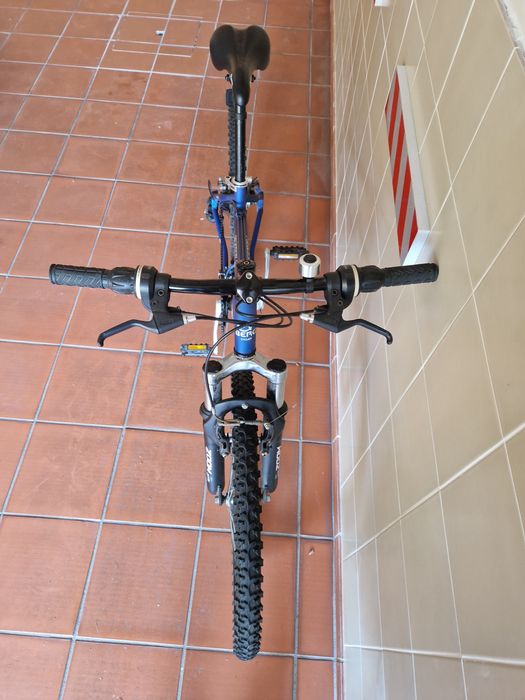 Bicicleta de montanha "Berg", modelo Stuka, azul