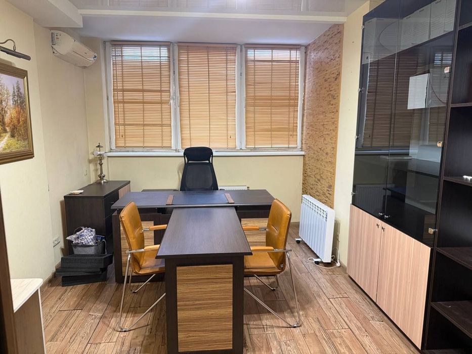 Оренда офісу 30 м2 .в новобудові.метро 5 хв деміївська,голосіївська