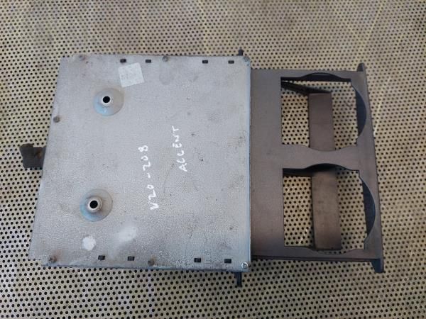 Suporte de copos HYUNDAI Accent II (LC)