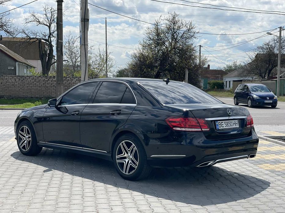 Продам Mersedes E250 CDI 2.2 дизель повний привід 2013 рік