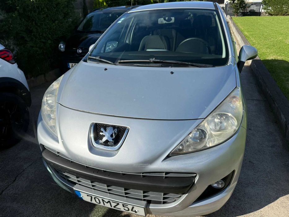 PEUGEOT 1.4 HDI - 2012