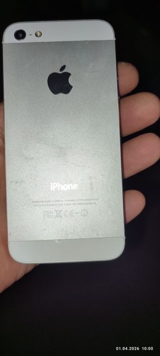 Продам на запчасти iphone 5s,плата,корпус, запчасть.