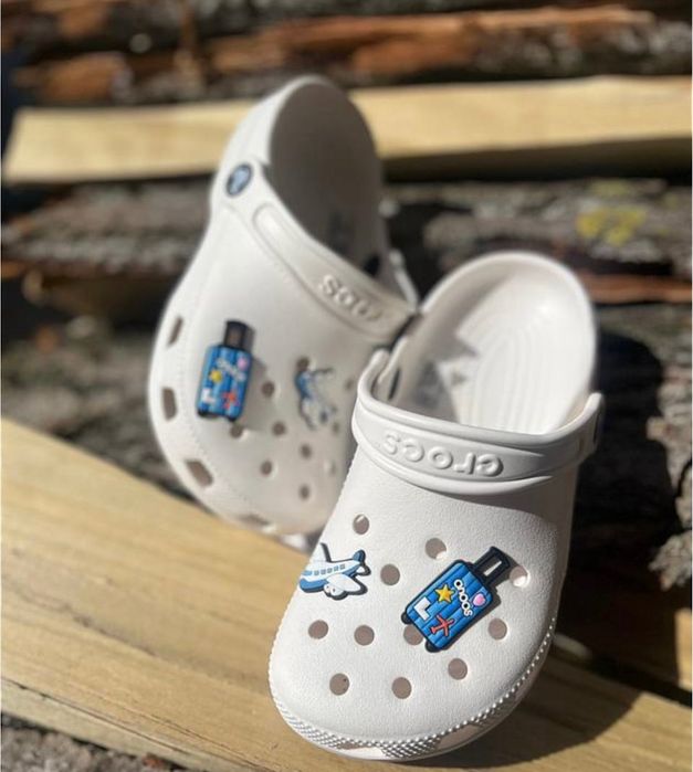 Crocs kids classic крокси дитячі на дівчинку білі молочні рожеві бузок