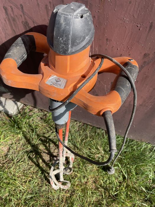 Mieszadlo elektryczne do zapraw Rubi