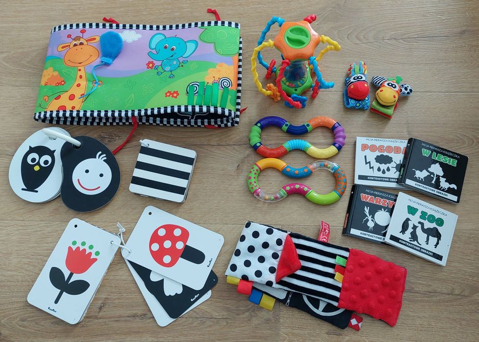 Kontrasty książeczki grzechotki w bardzo ładnym stanie! Zadbane! 0-12 mies Czuczu Moms Care Tiny Love Kapitan Nauka