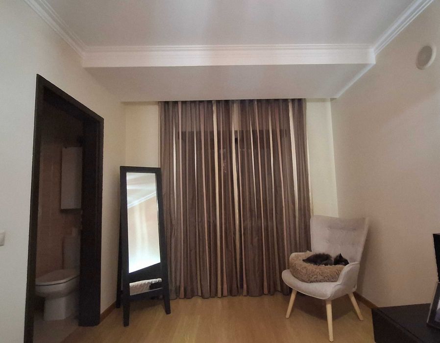 Cortinado de tecto com calha – elegante efeito onda