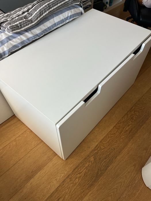 Baú de arrumação IKEA