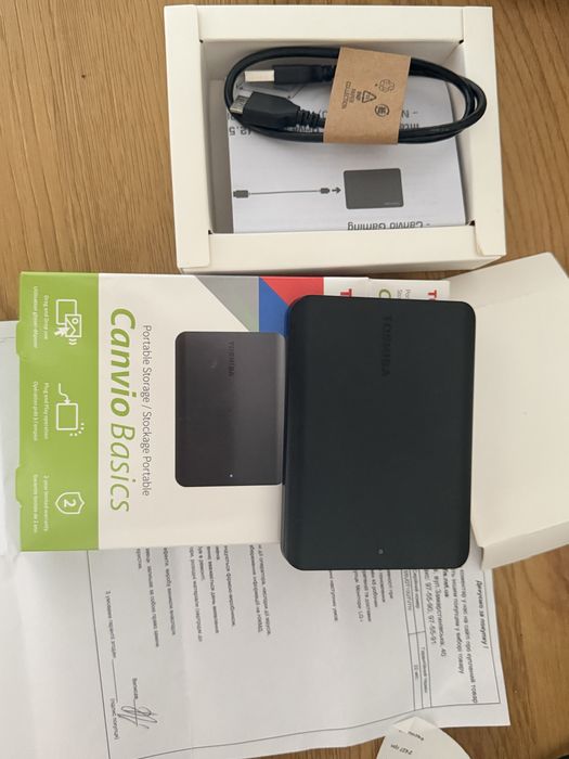 Зовнішний HDD  1 ТБ на гарантії