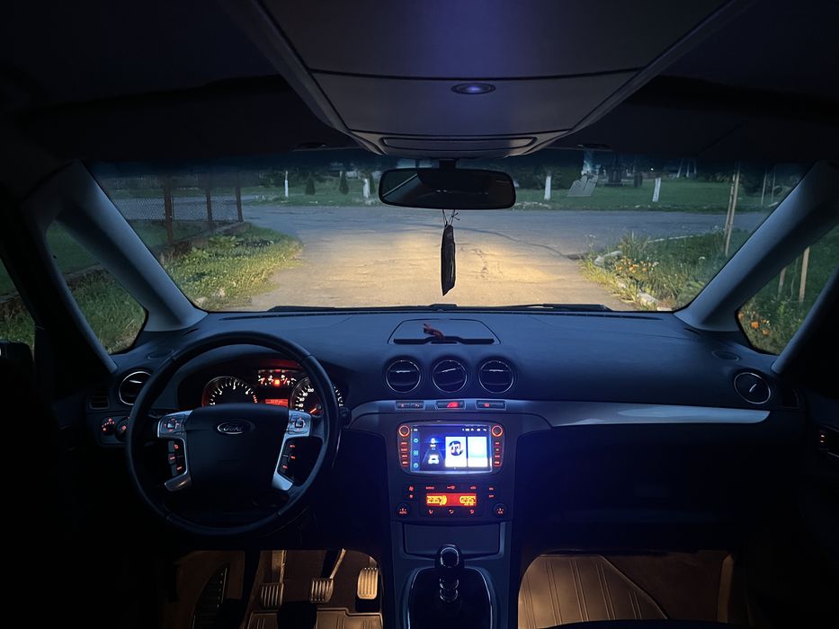 Продам Ford Galaxy 2007 торг