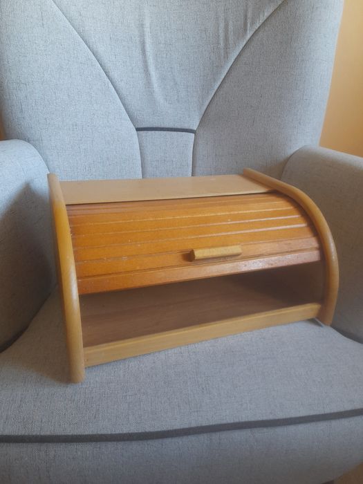 Chlebak drewniany duży