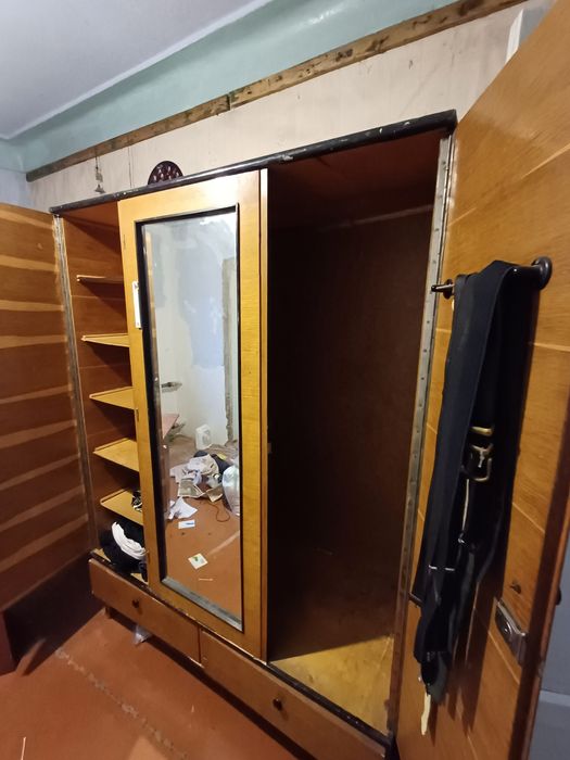 Меблі на дачу , або гараж