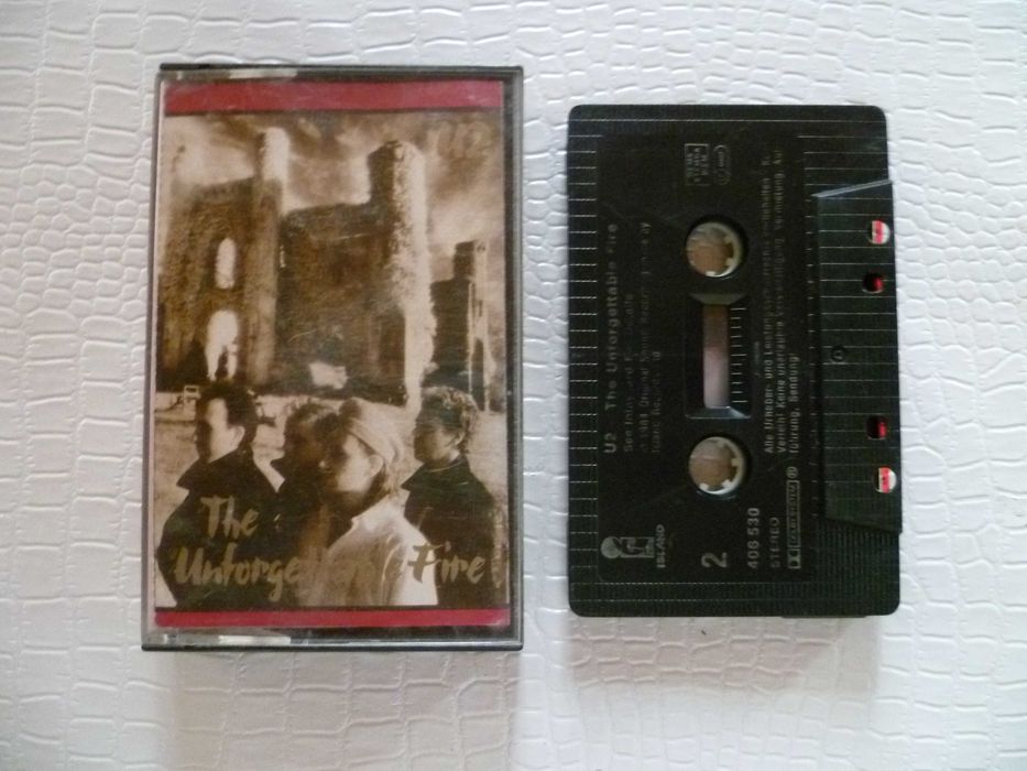 K7cassete U2 : the unforgettable fire