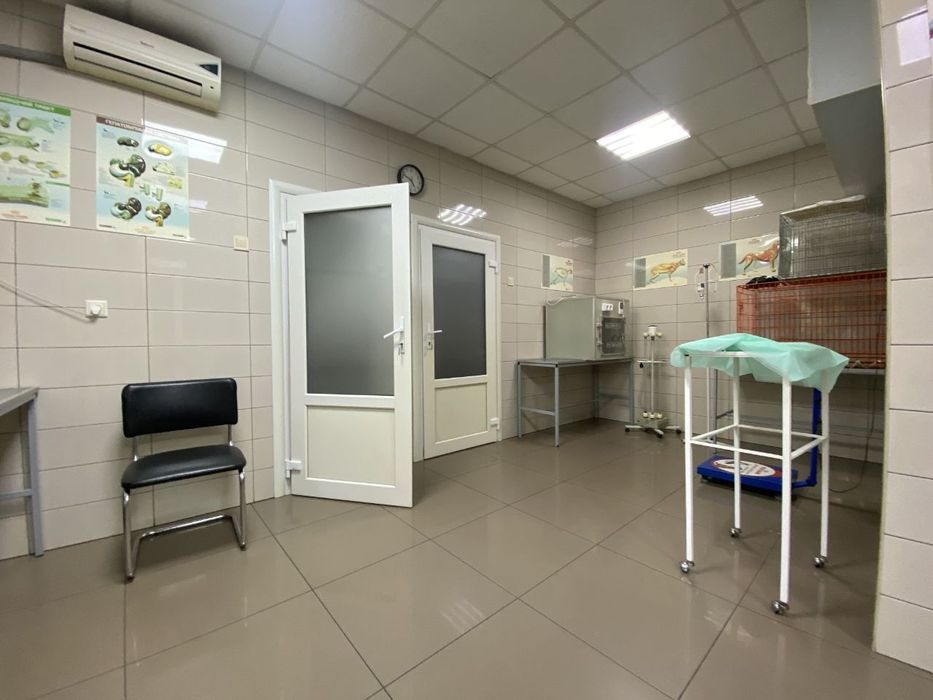 Оренда комерційного приміщення 177,4 м² — Запоріжжя, бул. Гвардійський