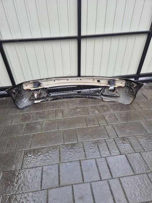 Zderzak przód przedni BMW 3 e46 Cabrio Lift rok 05 kod lak 475/9