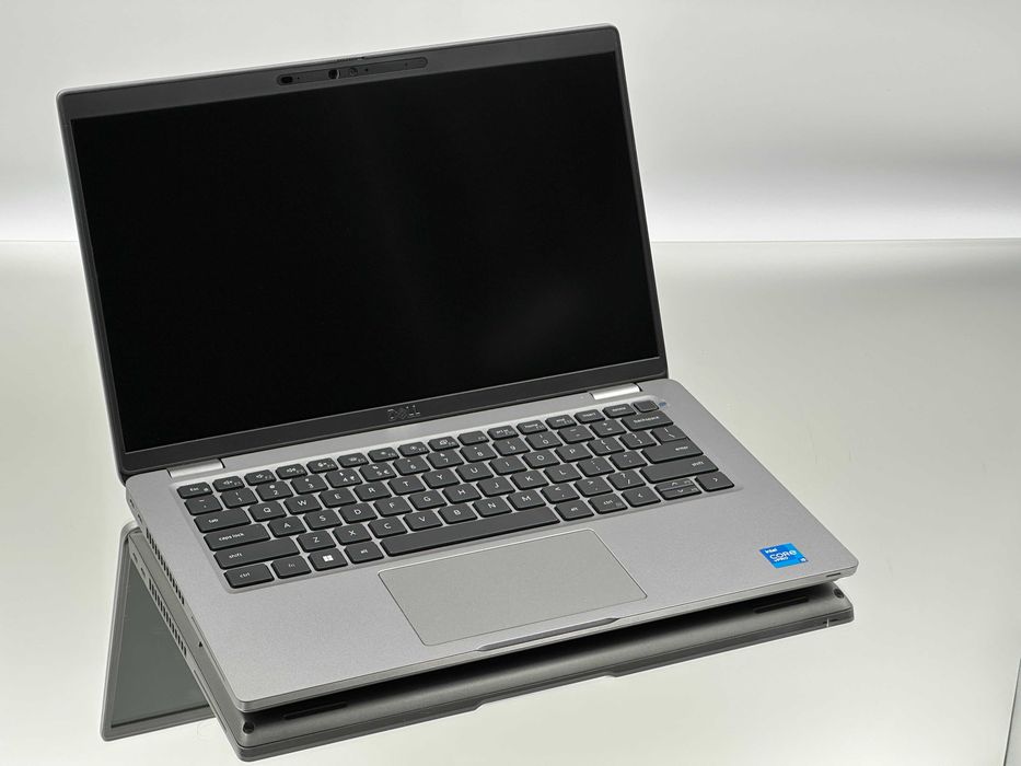NOWA DOSTAWA! Poleasingowy DELL Latitude 5421 Intel Core i5-11400H dysk/ram 0GB 14 cali FHD baza do rozbudowy