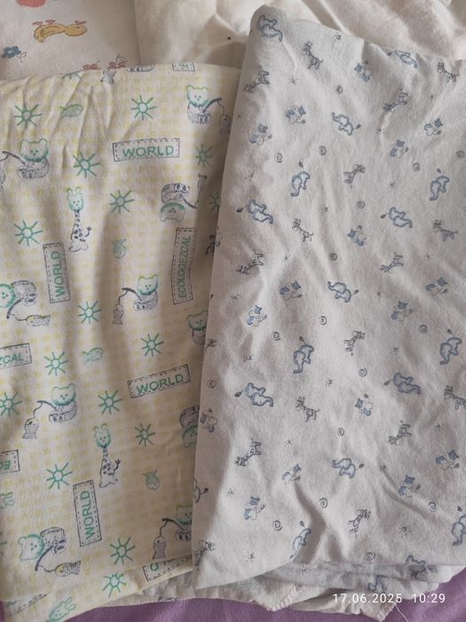 Продам набір тоненьких пелюшок