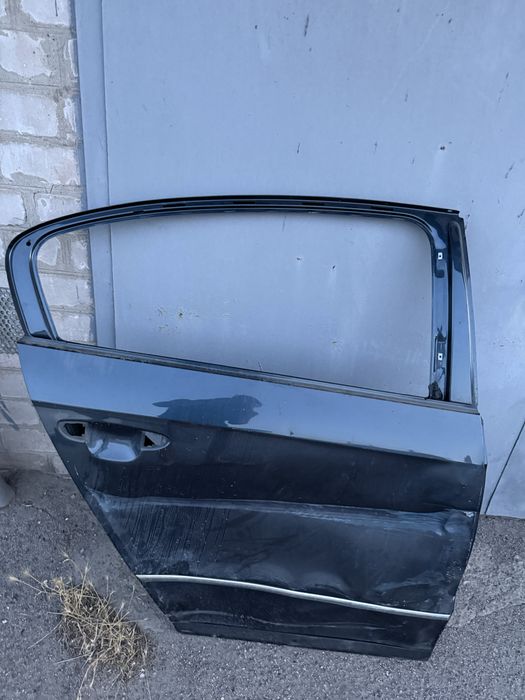 Passat b6 двери