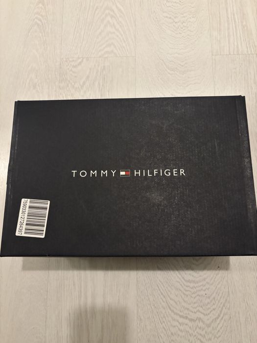 Buty Tommy Hilfiger Nowe