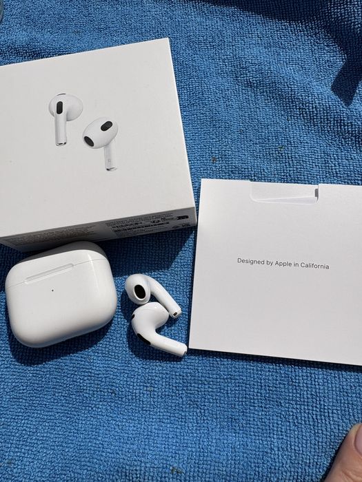 Sluchawki AirPods 3
