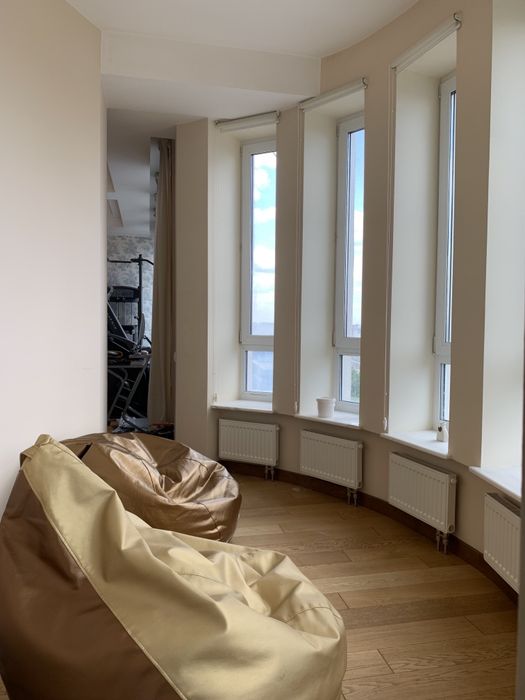 Оренда 4к квартири 128м2, Печерськ, метро Звіринецька, Либідська. Паркінг, резервне живлення