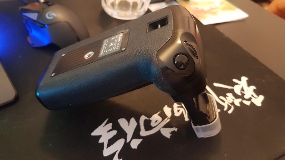 Canon 60D + GRIP + Objectiva