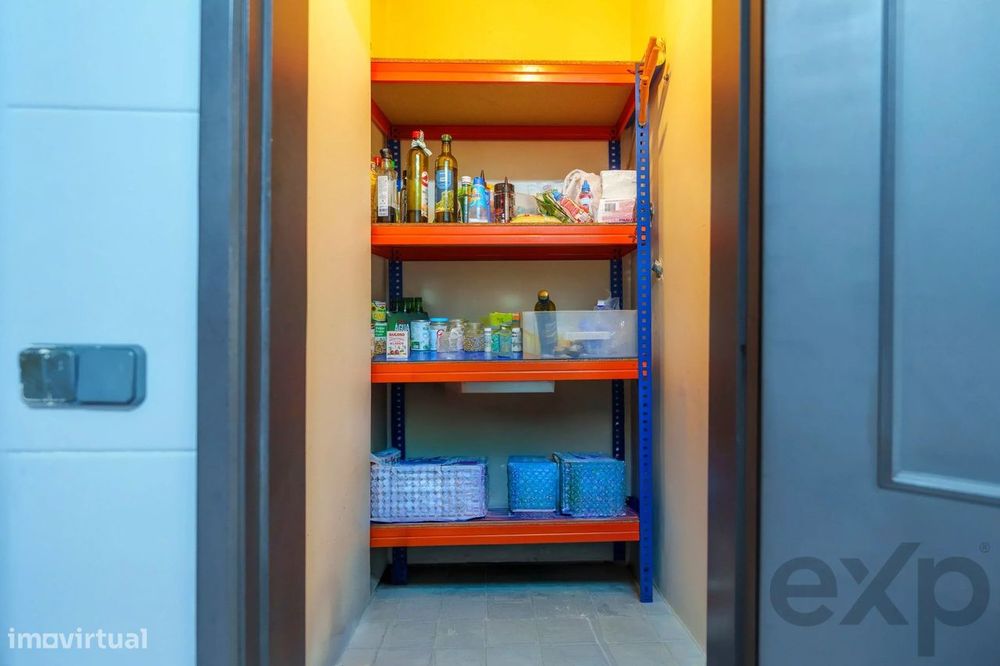 Apartamento T3 no centro de Olhão.