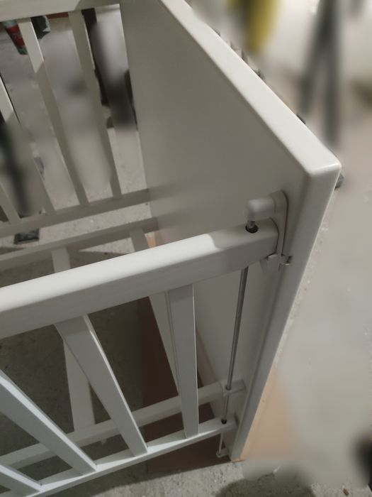 Berço branco madeira