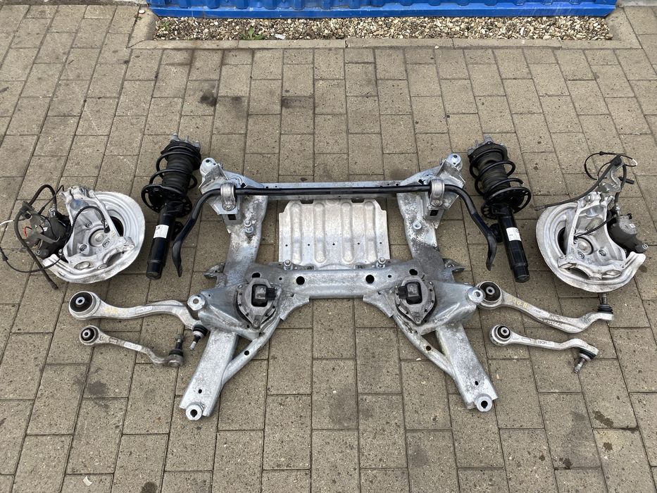 Передняя подвеска BMW G20 330i