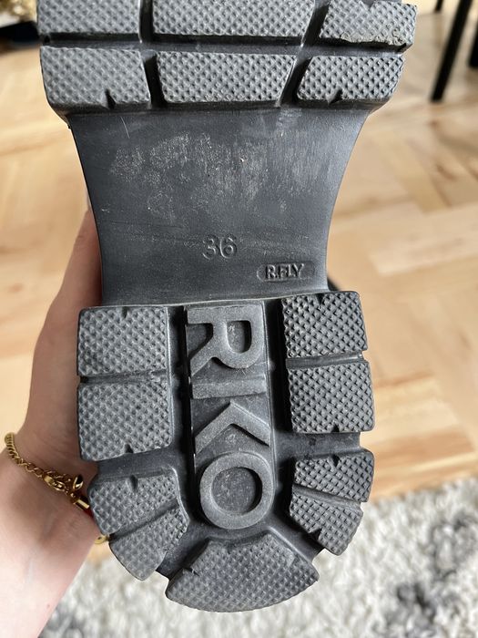 Buty damskie mokasyny Ryłko czarne r. 36 Real. 37