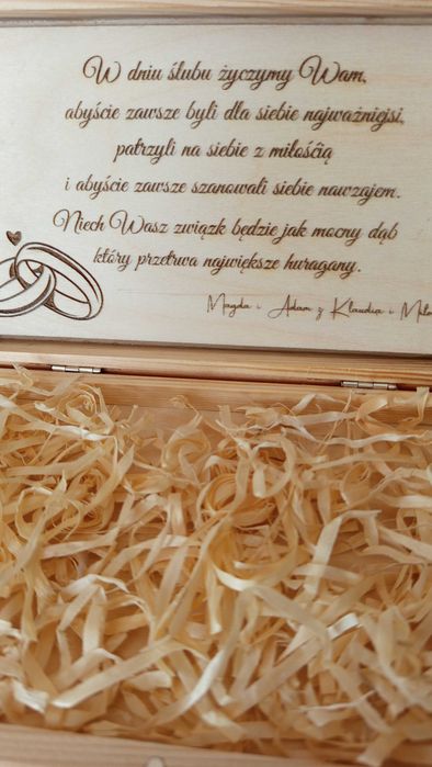 Personalizowane pudełko ślubne na pieniądze z grawerem