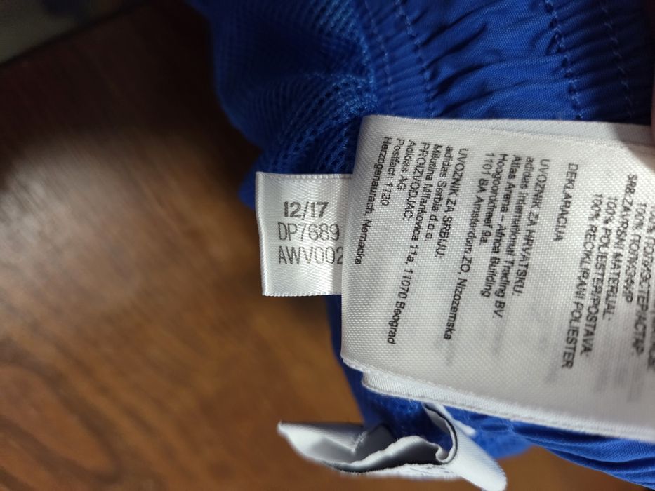 Шорти  Adidas р.М