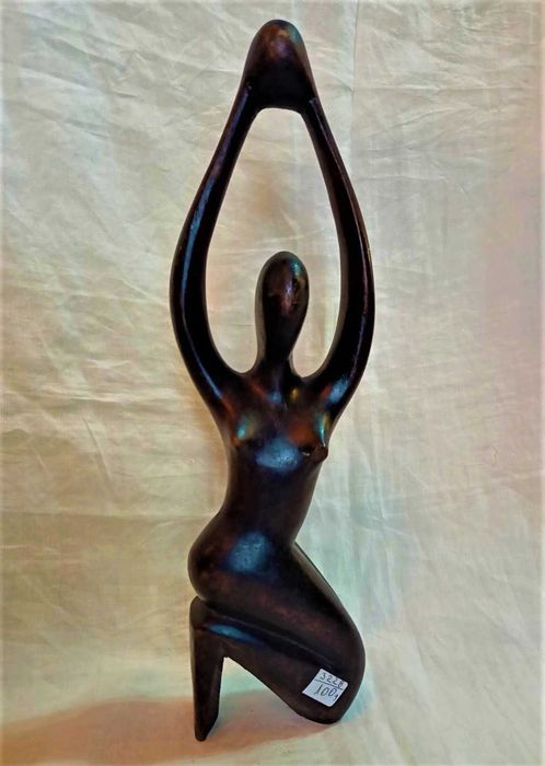 Escultura Madeira Mulher Africana 2